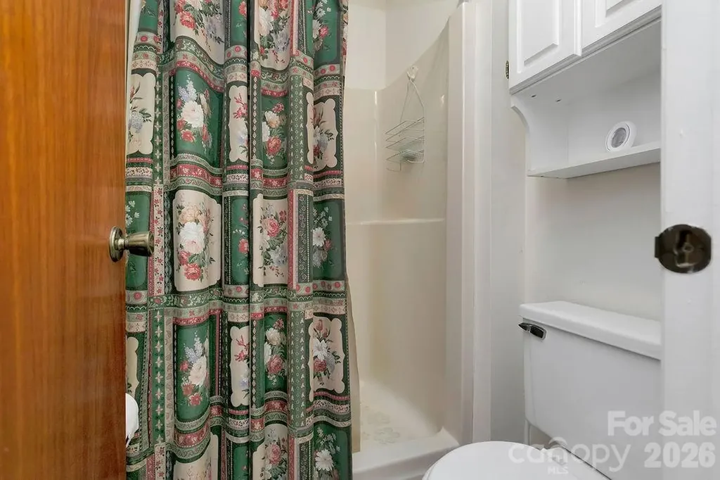 108 Easy Street Cedar Mountain NC 28718