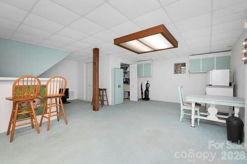 108 Easy Street Cedar Mountain NC 28718