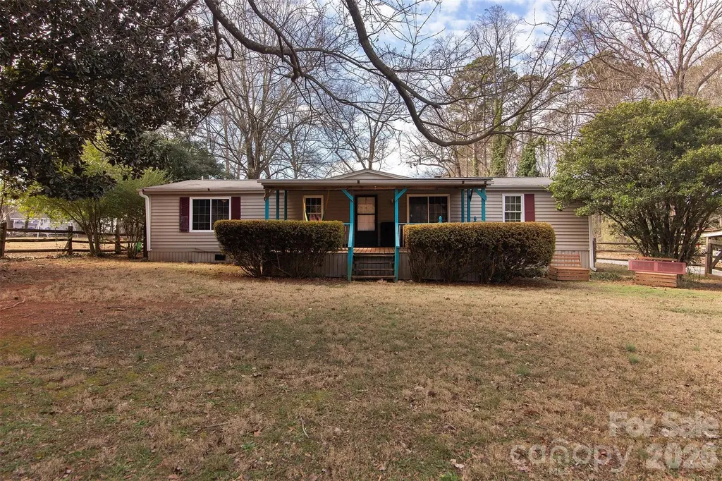 5727 Thompson Road Charlotte NC 28216