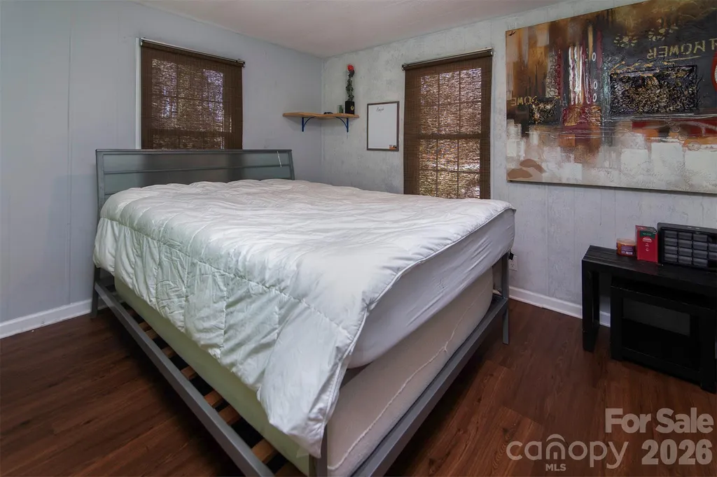 5727 Thompson Road Charlotte NC 28216