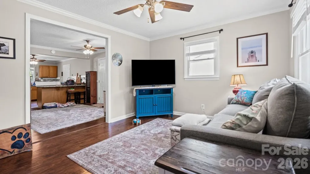 5313 Clearwater Lake Road Mount Holly NC 28120