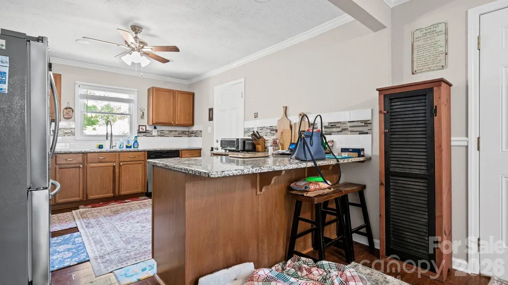 5313 Clearwater Lake Road Mount Holly NC 28120
