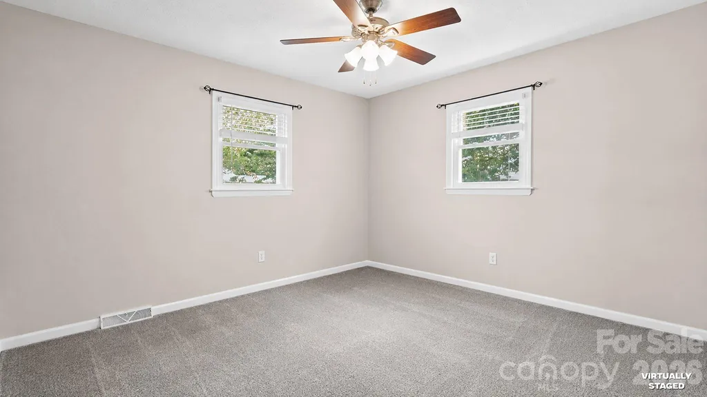 5313 Clearwater Lake Road Mount Holly NC 28120