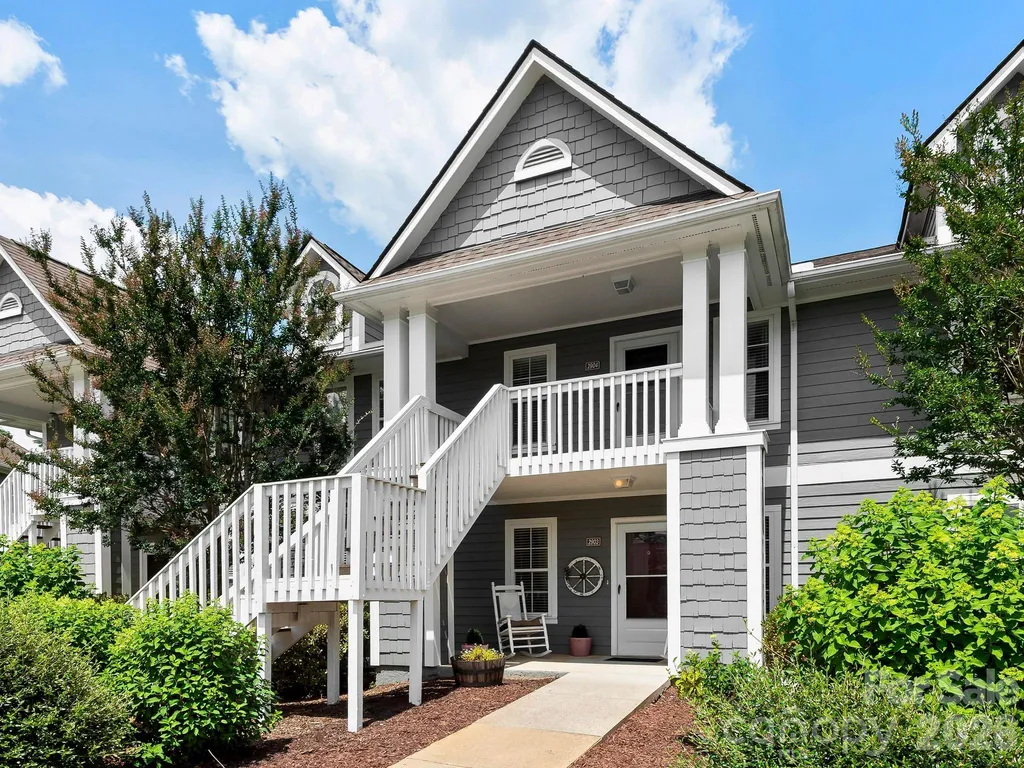 2903 Sagamore Lane Asheville NC 28806
