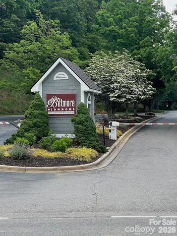 2903 Sagamore Lane Asheville NC 28806