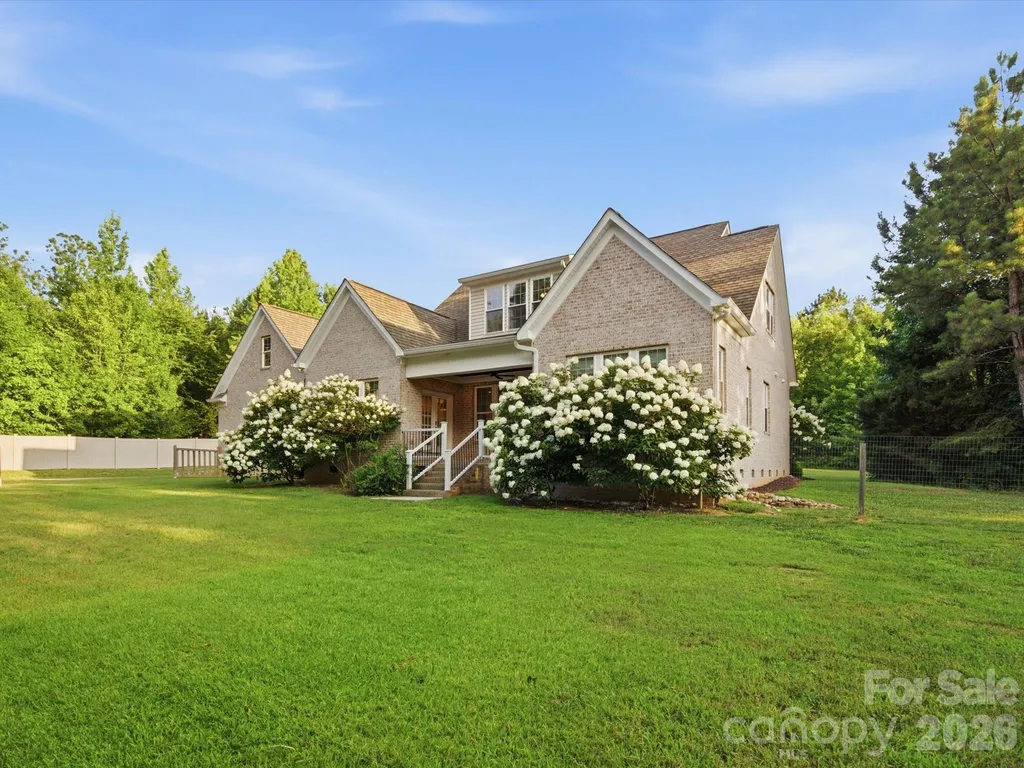 123 Ll Harwell Road Gastonia NC 28056