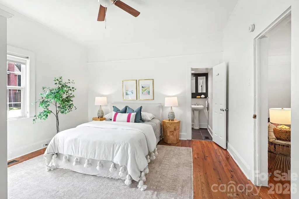 2816 Yadkin Avenue Charlotte NC 28205
