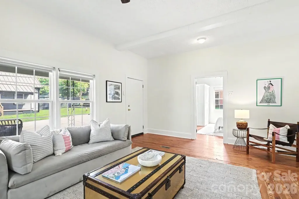 2816 Yadkin Avenue Charlotte NC 28205