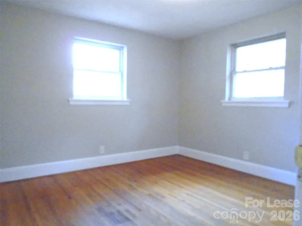 223 Dakota Street Charlotte NC 28216