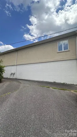 415 1st Avenue SE Hickory NC 28602