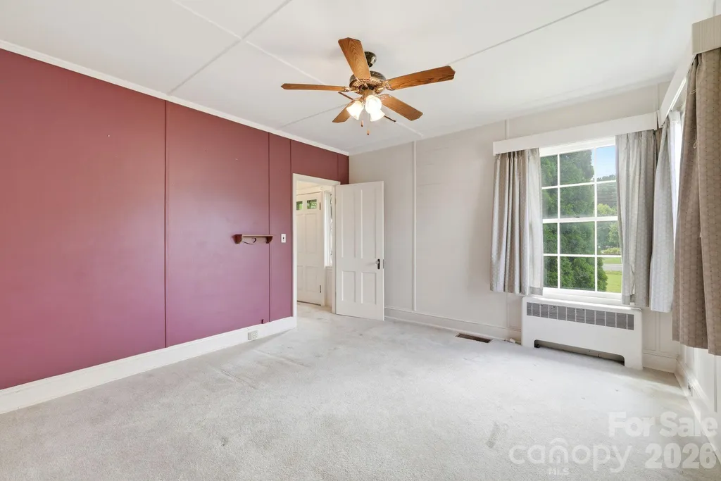 783 Skyland Drive Sylva NC 28779