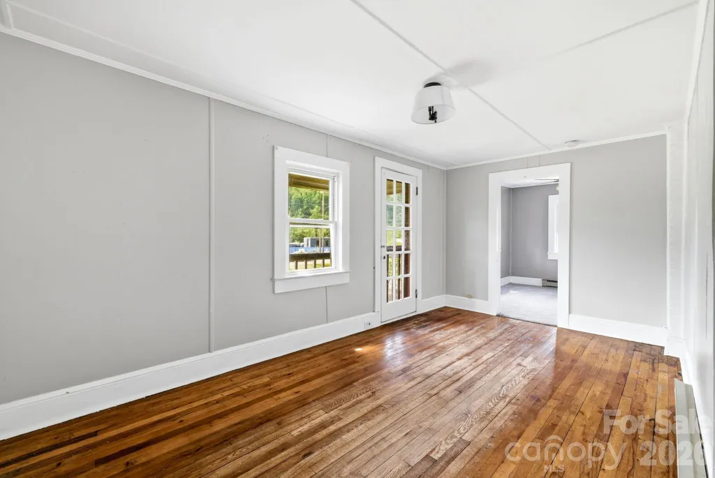 783 Skyland Drive Sylva NC 28779