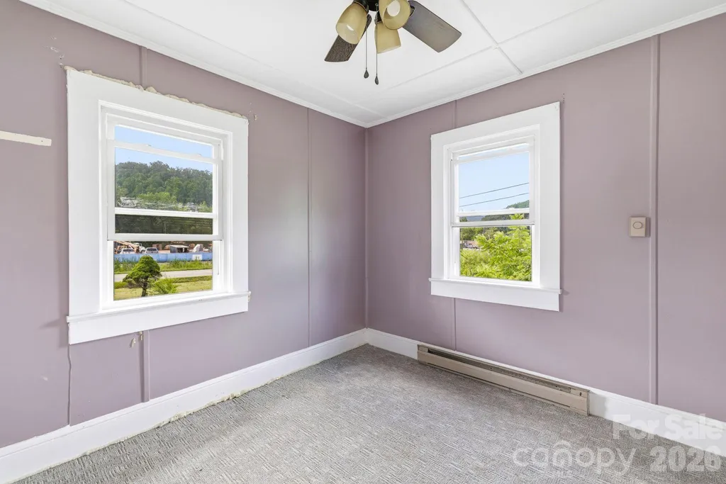 783 Skyland Drive Sylva NC 28779