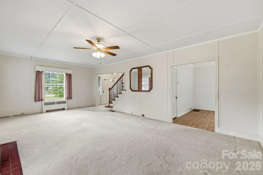783 Skyland Drive Sylva NC 28779