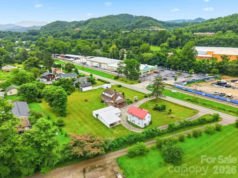 783 Skyland Drive Sylva NC 28779