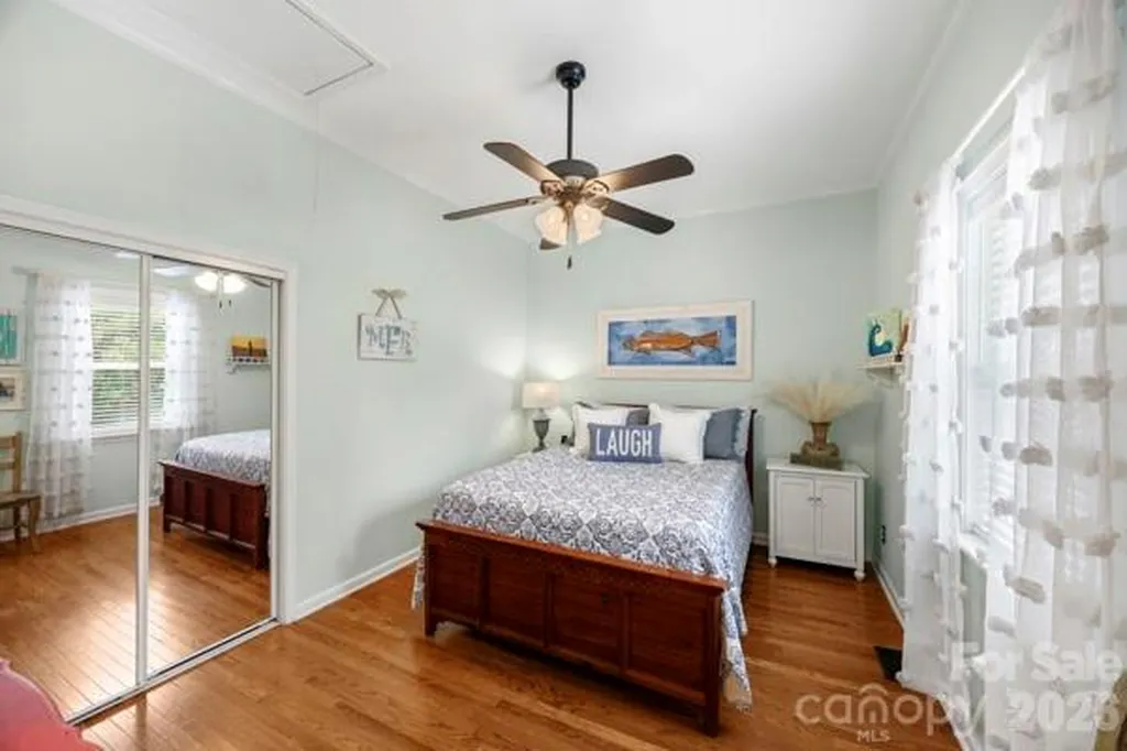 13 1st Street Cramerton NC 28032