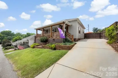 13 1st Street Cramerton NC 28032