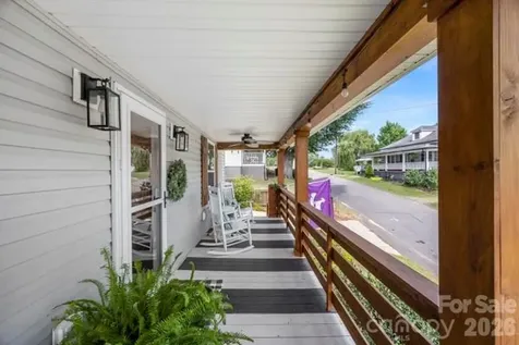 13 1st Street Cramerton NC 28032