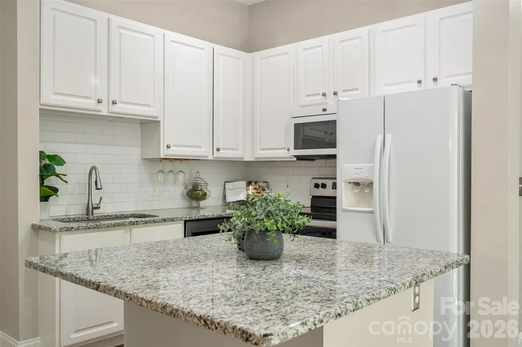 627 Garden District Drive Charlotte NC 28202