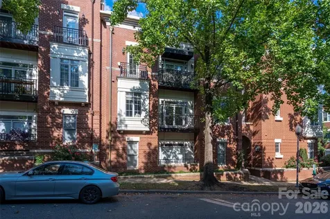 627 Garden District Drive Charlotte NC 28202