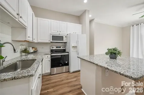 627 Garden District Drive Charlotte NC 28202