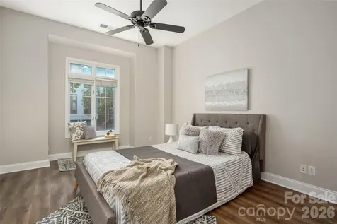 627 Garden District Drive Charlotte NC 28202