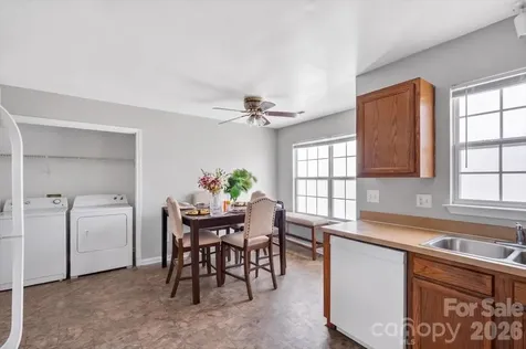 1630 Pamela Lorraine Drive Charlotte NC 28213