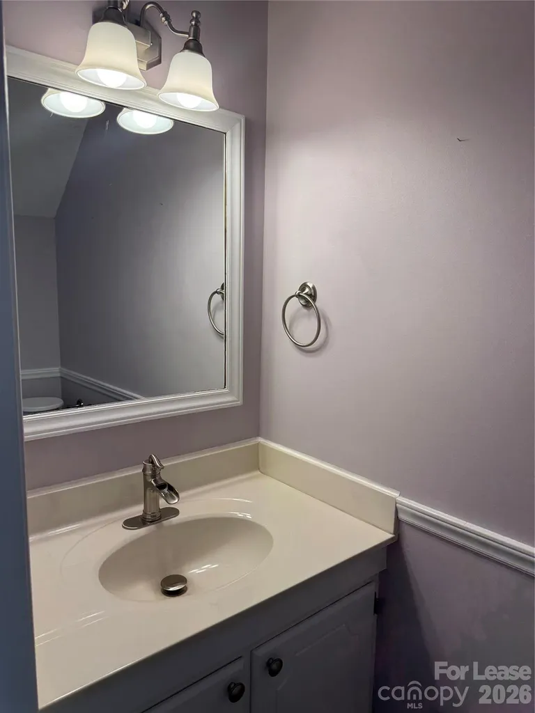 2705 N Center Street Hickory NC 28601