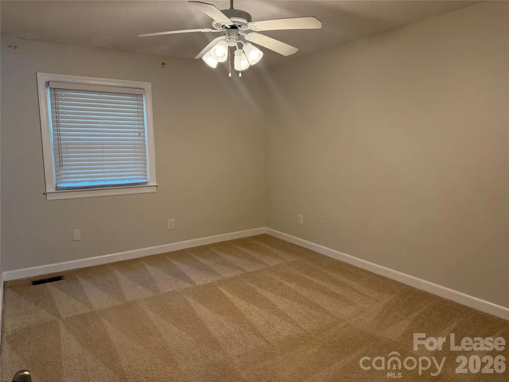 2705 N Center Street Hickory NC 28601
