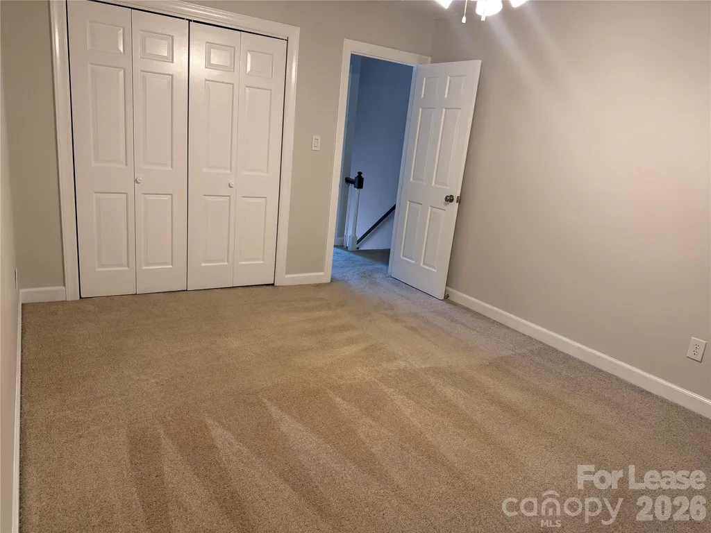 2705 N Center Street Hickory NC 28601