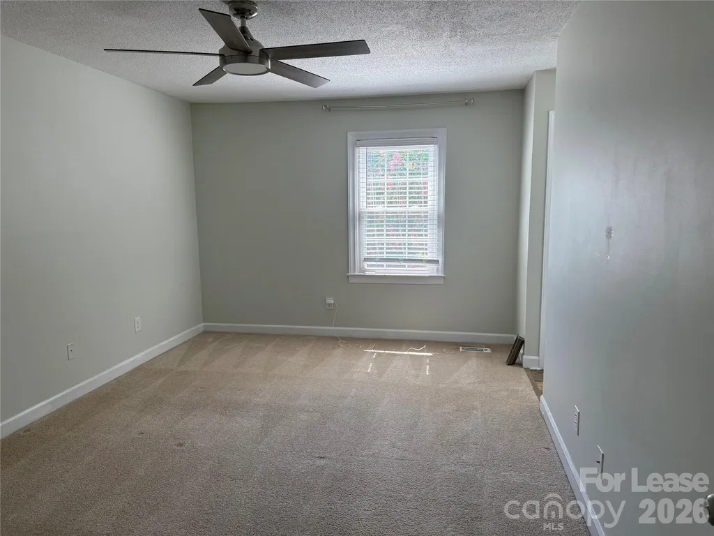 2705 N Center Street Hickory NC 28601