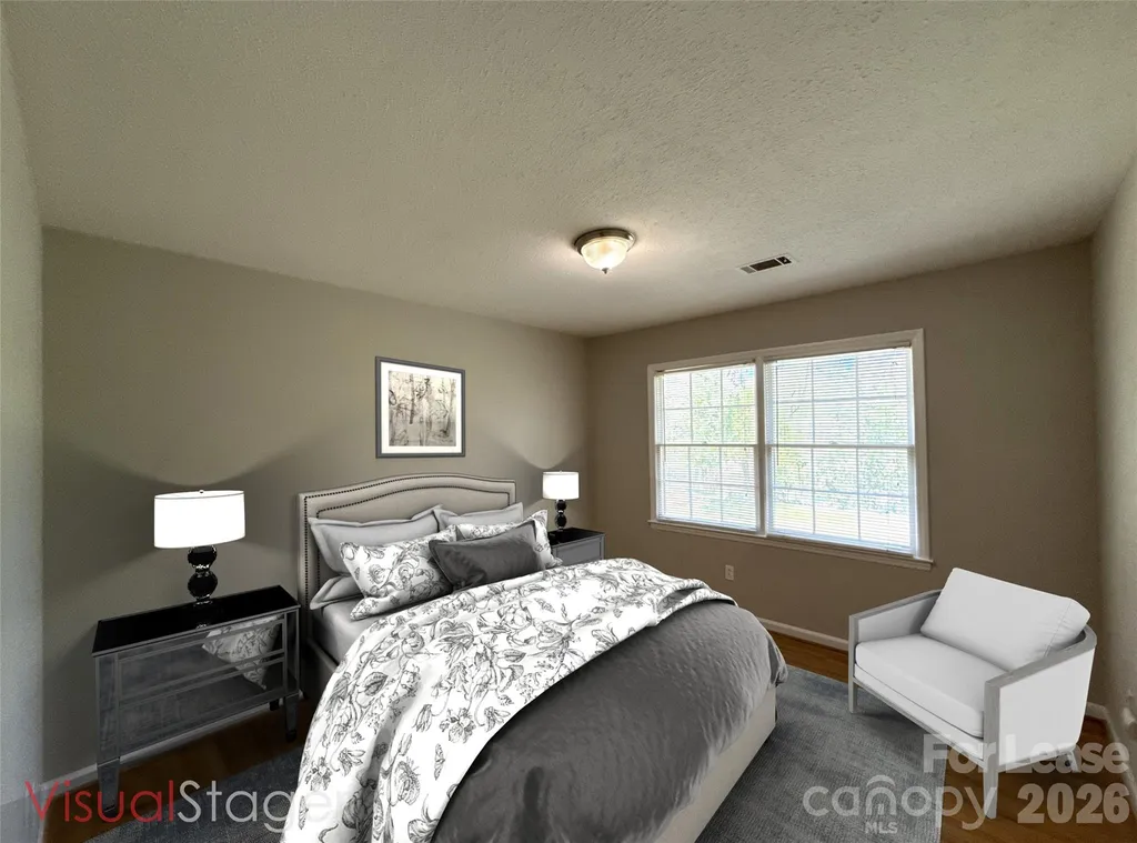 906 Mclaughlin Drive Charlotte NC 28212
