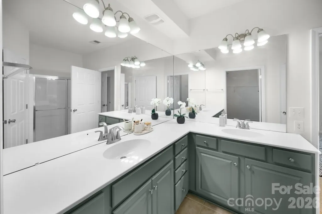 11574 Costigan Lane Charlotte NC 28277