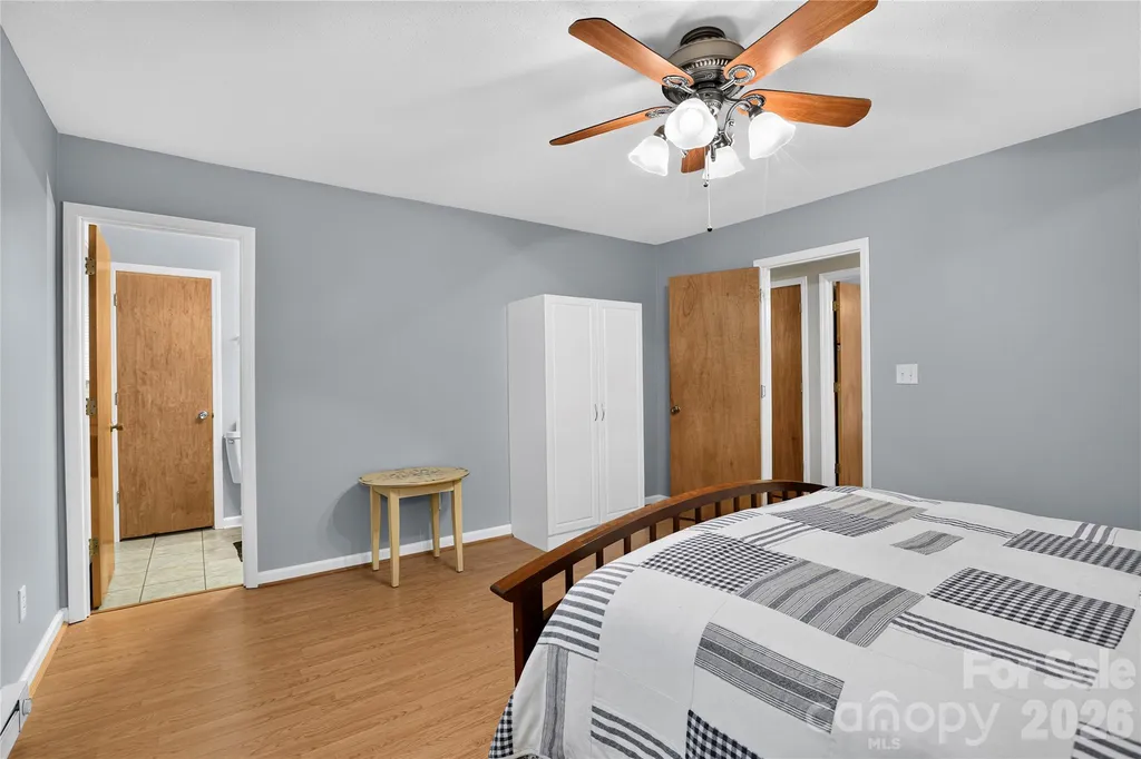 154 Hondah Boulevard Brevard NC 28712