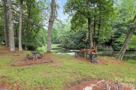 154 Hondah Boulevard Brevard NC 28712