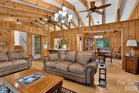 154 Hondah Boulevard Brevard NC 28712