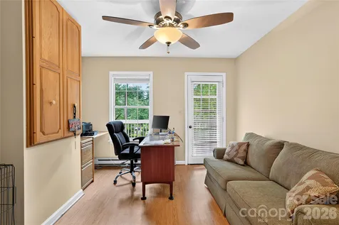 154 Hondah Boulevard Brevard NC 28712