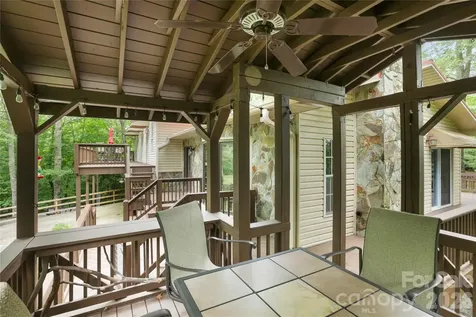 154 Hondah Boulevard Brevard NC 28712