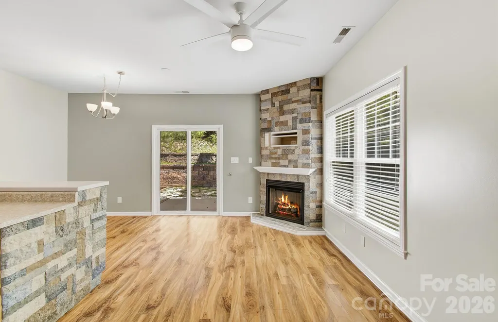 65 Cherry Laurel Lane Swannanoa NC 28778