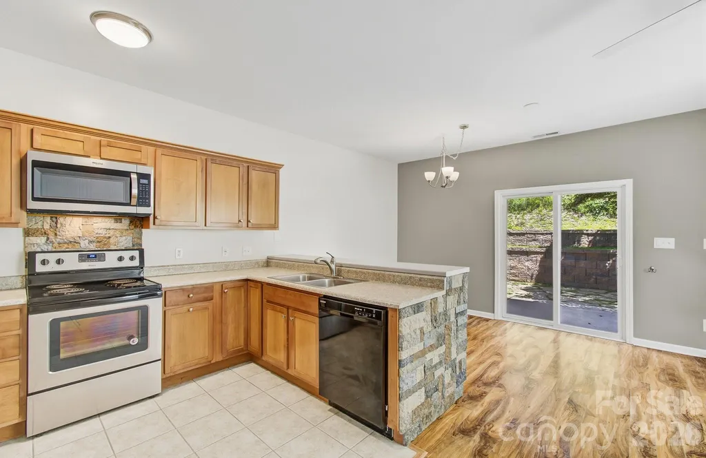 65 Cherry Laurel Lane Swannanoa NC 28778