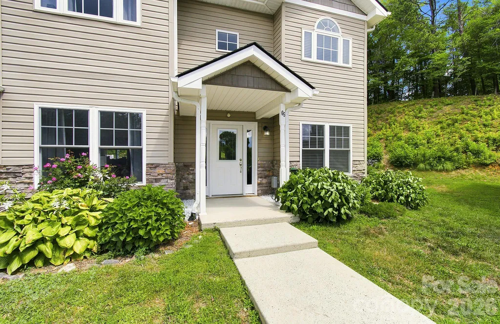 65 Cherry Laurel Lane Swannanoa NC 28778