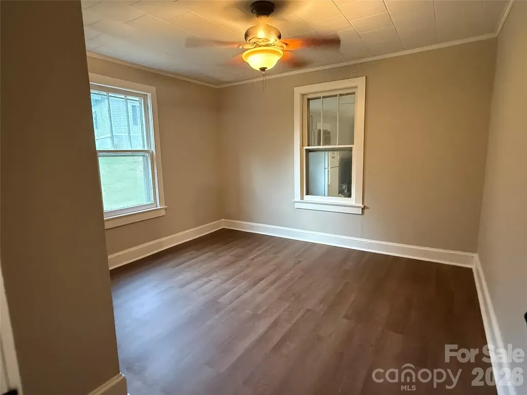 4954 Crawley Dale Street Morganton NC 28655