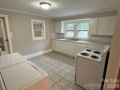 4954 Crawley Dale Street Morganton NC 28655