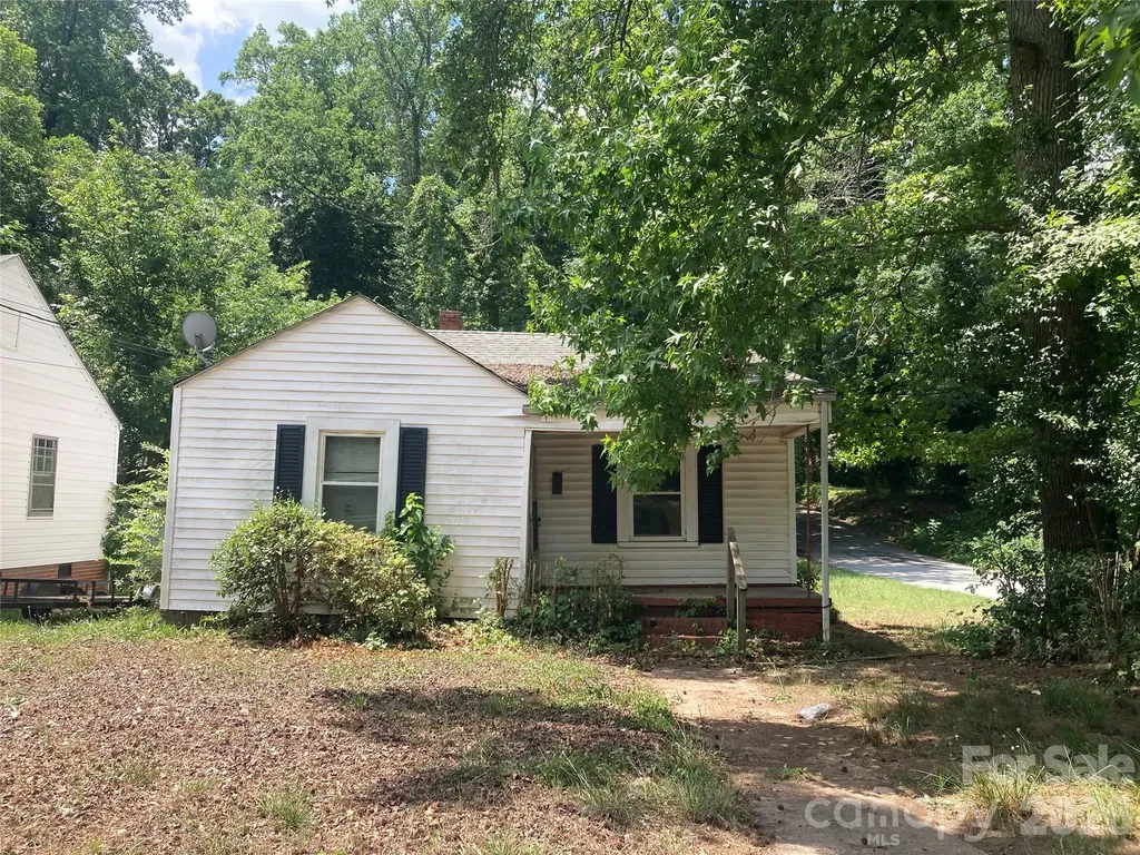 631 Elm Street Salisbury NC 28144