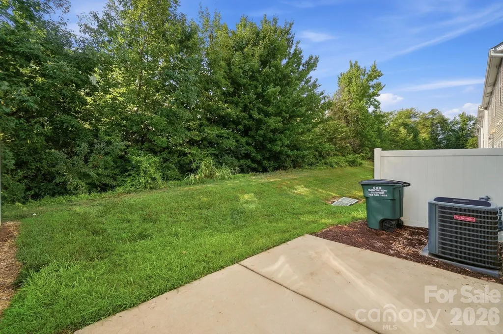 7495 Red Mulberry Way Charlotte NC 28273