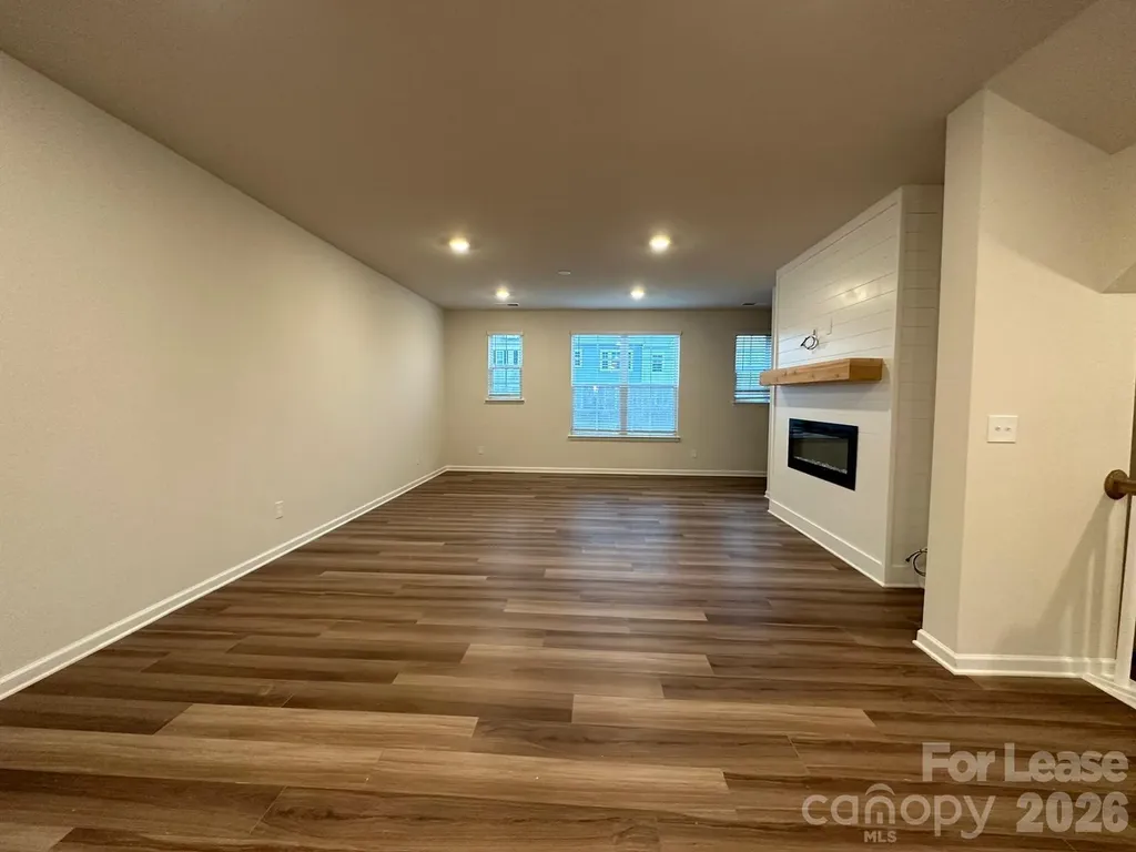 10008 Hemmingway Place Charlotte NC 28227
