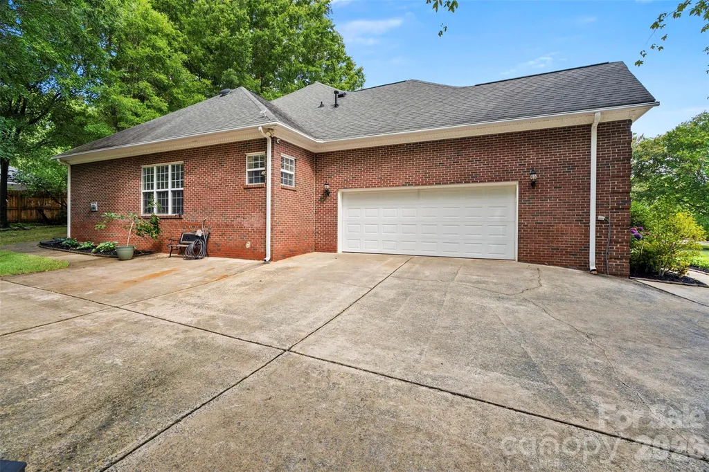 3003 Rochester Court Monroe NC 28110