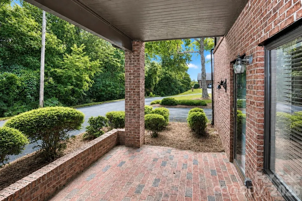 1361 Radio Road Statesville NC 28625