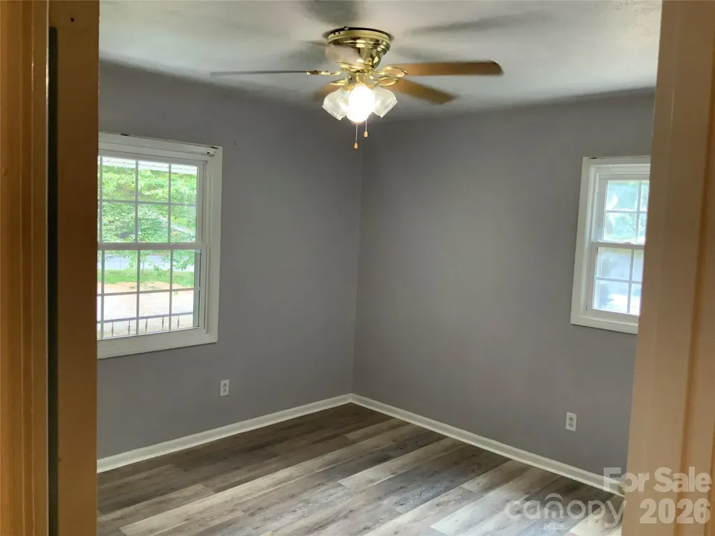 44 Rathfarnham Road Asheville NC 28803