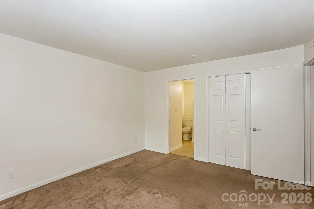 1832 J Julian Lane Charlotte NC 28208